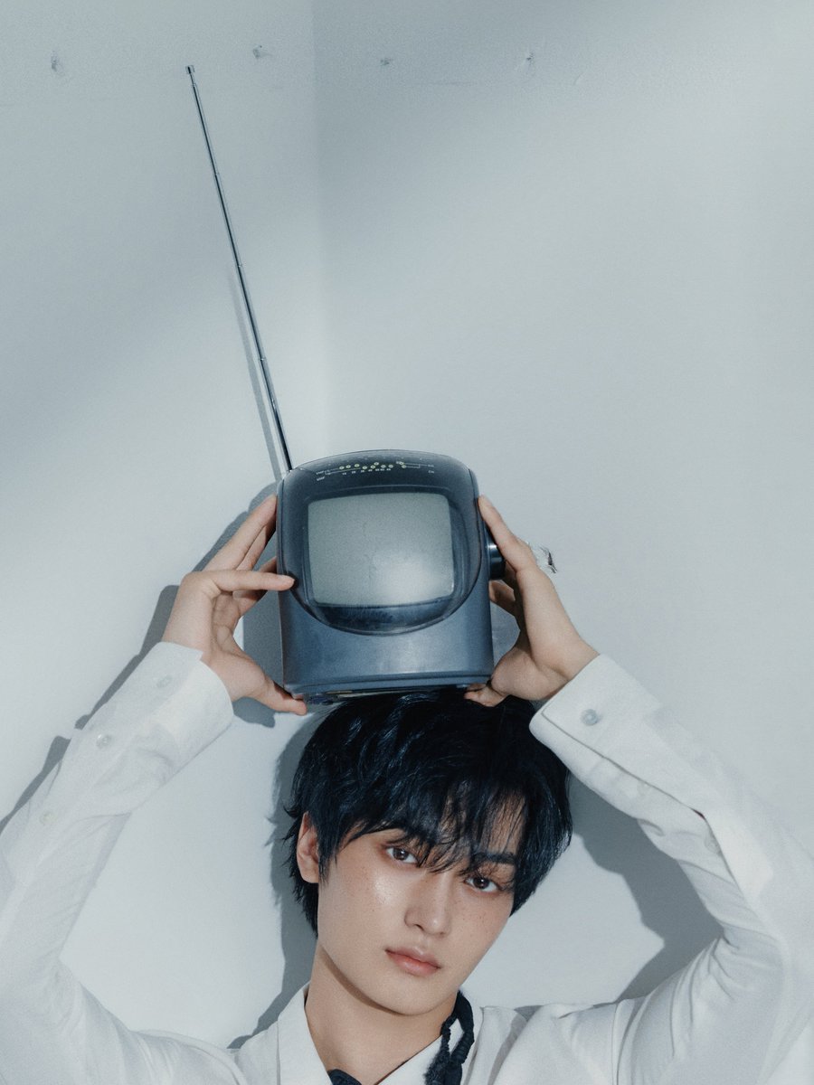 CRAVITYstarship's tweet photo. CRAVITY EP [sonorous]
CONCEPT PHOTO Echo ver.🔉

#TAEYOUNG #태영 

2026. 09. 30 WED 6PM (KST)

#CRAVITY #크래비티
#sonorous
#LOUDER https://t.co/q5hfL75bDQ
