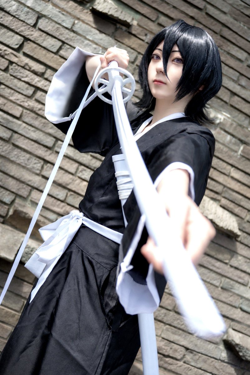 hto__ayato104's tweet photo. cos BLEACH 朽木ルキア

           ”袖白雪”

photo:@PBelieve1500 さん https://t.co/bf4VQLQdBf