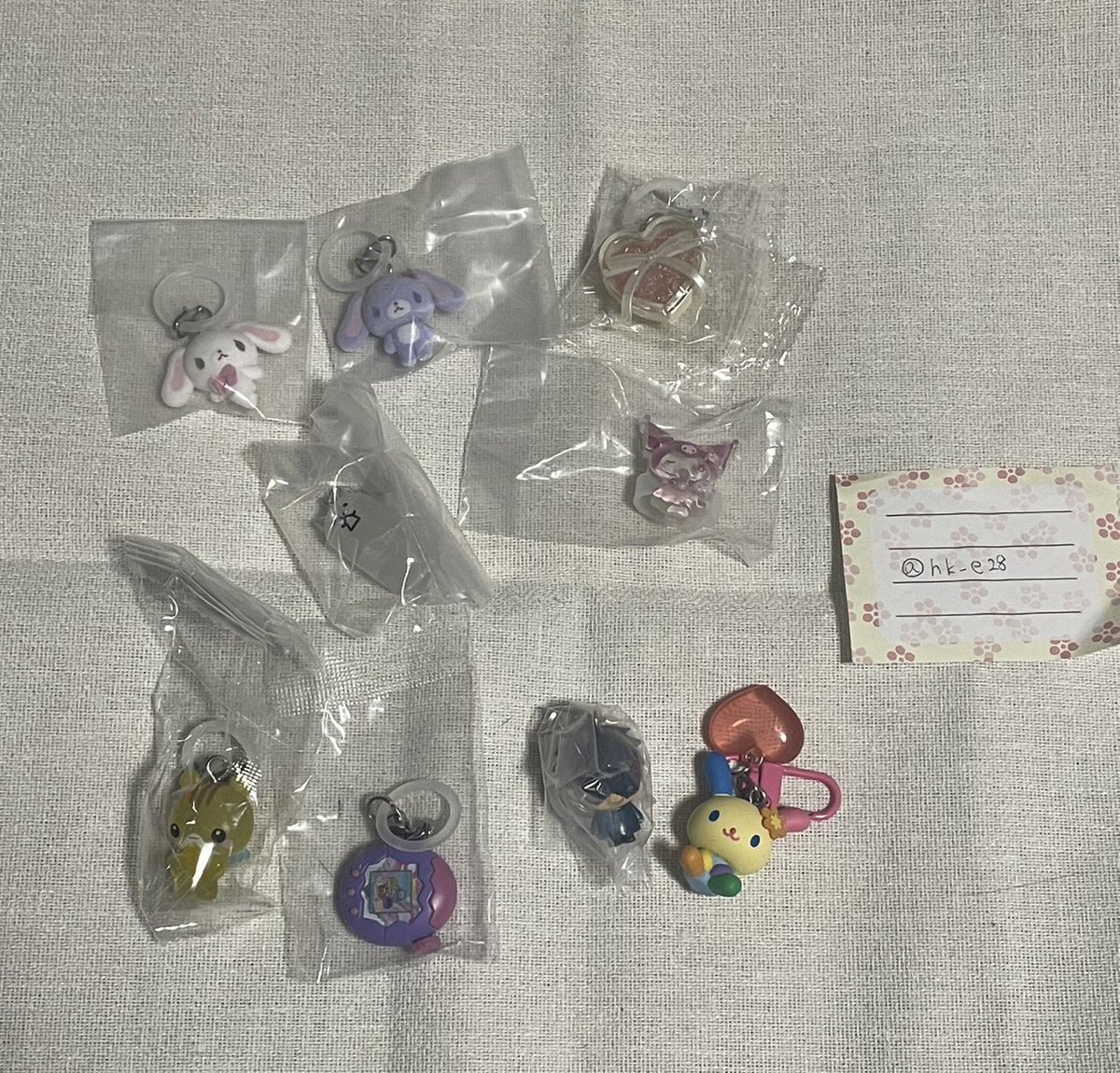 hk_e28's tweet photo. めじるし ガチャ 交換or買取

譲▶︎画像1枚目

求▷画像2枚目or買取

都内手渡し又は郵送での交換希望です

お気軽にお声掛けください。

サンリオ シュガバニ シュガーバニーズ ピアノ マイメロ クロミ ポムポムプリン チェンソーマン ビーム にゃんこ大戦争 たまごっち めじるしアクセサリー https://t.co/0heDooutdn