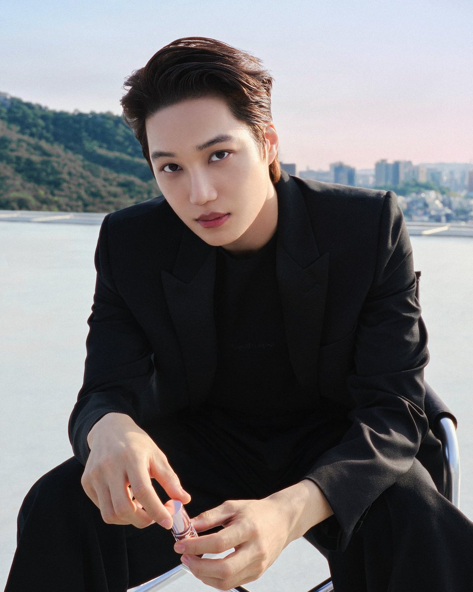 nothingonini's tweet photo. OH MY GOD KAI X YSL PICS

HE IS SO FINE https://t.co/Ob8Ff1NKdS