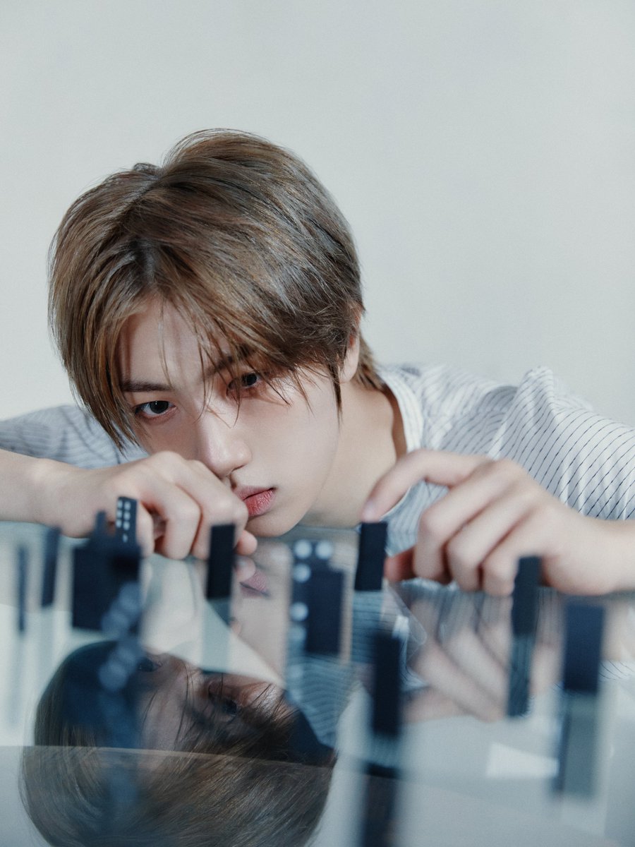CRAVITYstarship's tweet photo. CRAVITY EP [sonorous]
CONCEPT PHOTO Echo ver.🔉

#WONJIN #원진 

2026. 09. 30 WED 6PM (KST)

#CRAVITY #크래비티
#sonorous
#LOUDER https://t.co/0KEuaj28aB