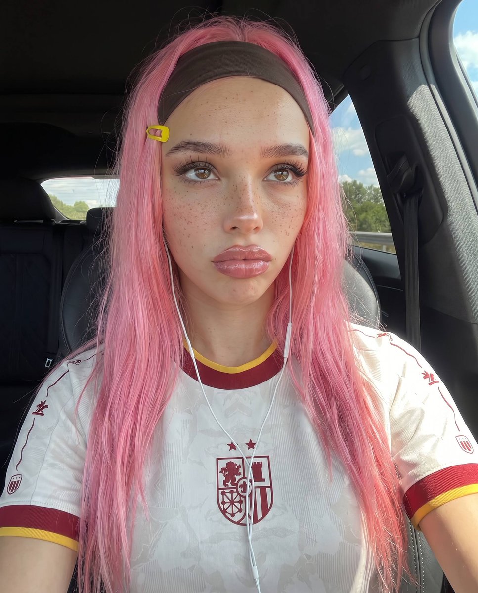 ironverra's tweet photo. Trans is beautiful! 🏳️‍⚧️ https://t.co/8IUbwUqn64