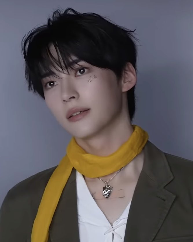 sunghanbinface_'s tweet photo. https://t.co/t6YKPTFju7