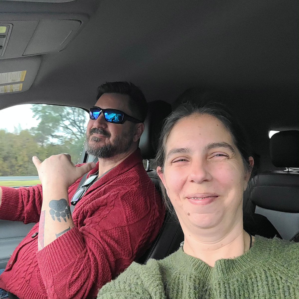 GriselNaptcv's tweet photo. Had a wonderful weekend trip to San Antonio! I ate too much but enjoyed breakfast with two of my favorite guys this morning. https://t.co/6YsCU5XTbn