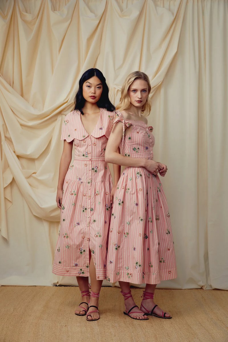 kendam_com's tweet photo. Markarian Spring Summer 2027 collection lookbook presented at New York Fashion Week SS27 https://t.co/q6NKGRfma2
- - -
#Markarian #SS27 #Lookbooks #FashionWeek #Kendam https://t.co/sBCPUEwMJq