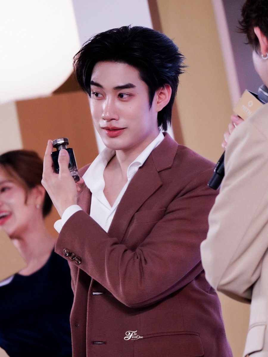 TleFirstoneTH's tweet photo. [ 16.09.2026 ] — so handsome na 🤭

#MITHxTleFirstone
#The11thAnniversaryWithMITH

꒰ ♡𝄞 #TLE_mtm #Firstone  
#TleFirstone #เติ้ลเฟิร์สวัน ✩˖ ꒱ https://t.co/smokZPONtz