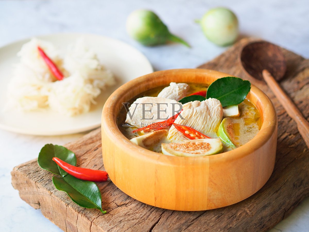 gimseo165606's tweet photo. [Craving bold flavors Try today’s special: fragrant Thai green curry with tender chicken and jasmine rice—exotic, creamy, and pure bliss!] https://t.co/Ay8KcKyfny