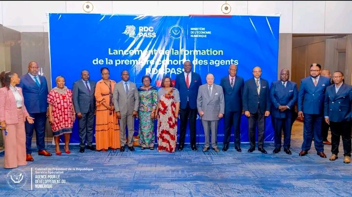 HiTechAfriqueTV's tweet photo. RDC-Pass : la première cohorte de 50 agents d'enregistrement entre en formation. 3 mois après le lancement du RDC-Pass, le Gouvernement franchit une nouvelle étape avec la formation des premiers agents chargés de déployer cet outil d’identification et d’authentification numérique https://t.co/c6fg9fS29W
