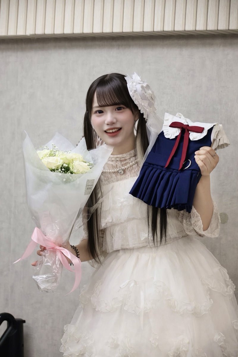 ayanon_yanen's tweet photo. 今日で28歳！♡♡ https://t.co/y9dumQR2ST