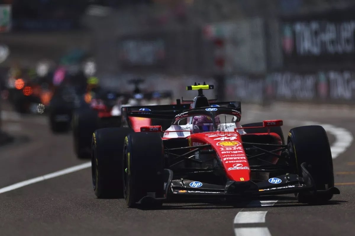 Motorsport's tweet photo. 75% of fans believe Sprint events add greater value to a season��s calendar, according to data cited by F1. https://t.co/aB0F9VYBWG