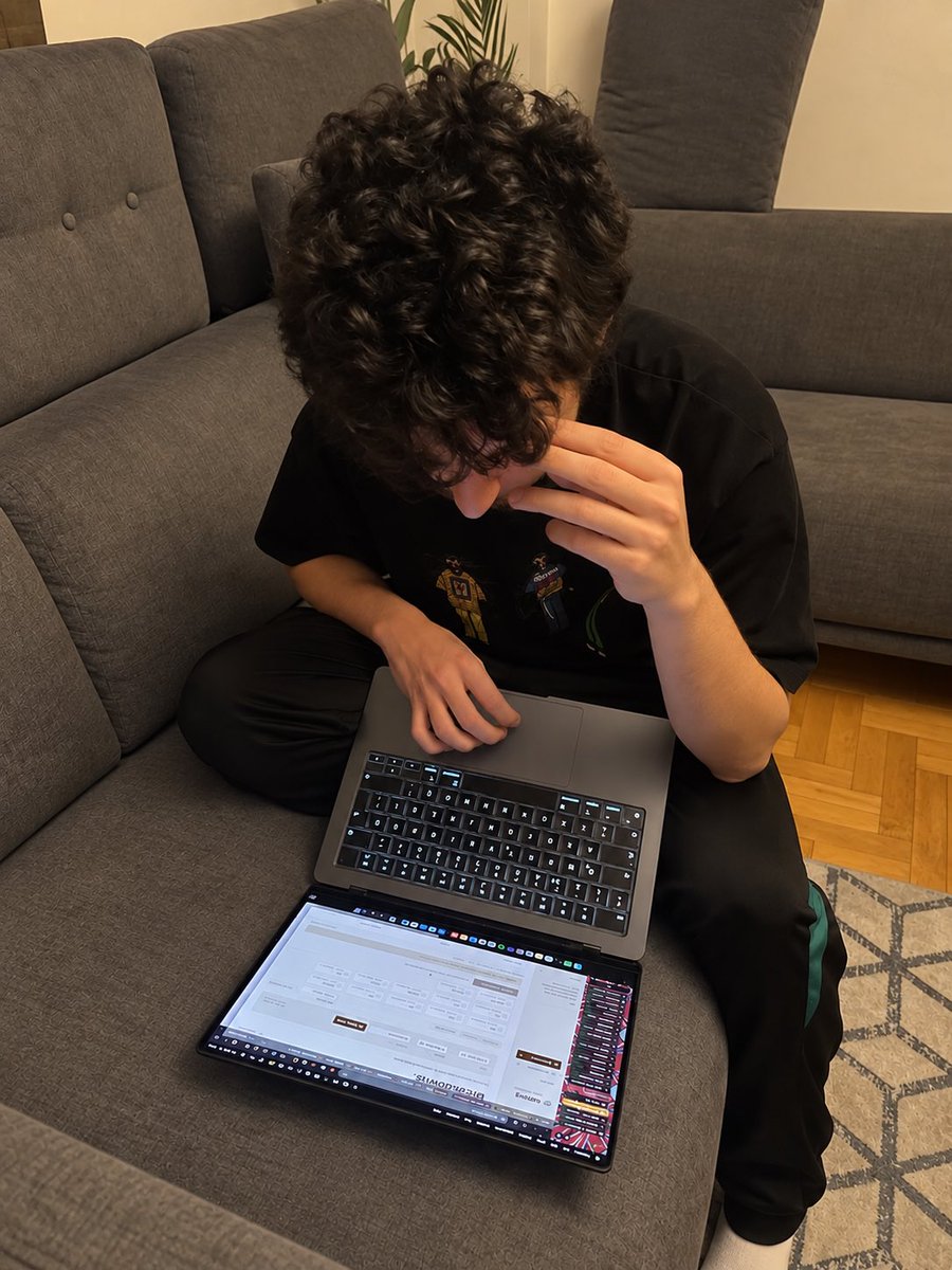 gachonomad's tweet photo. I’m 27.

independent mobile growth consultant &amp; builder from Turkey

i help teams with paid acquisition, creative testing, and measurement. i also build AI tools that make the work easier. https://t.co/x8h4CLU4Sc