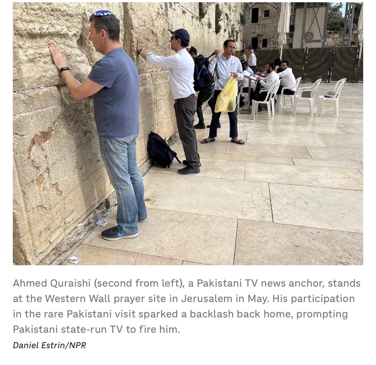 MaxBlumenthal's tweet photo. @_AhmedQuraishi This you? https://t.co/rGSg1wV1eC