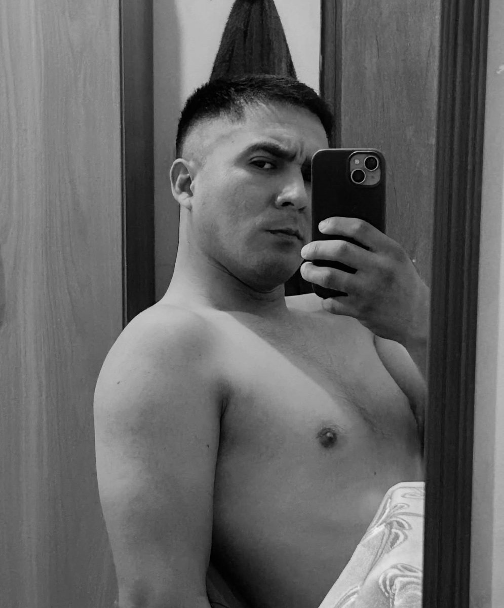 buensexoro's tweet photo. Que rico tombo csm https://t.co/4Zc9bVvZZo
