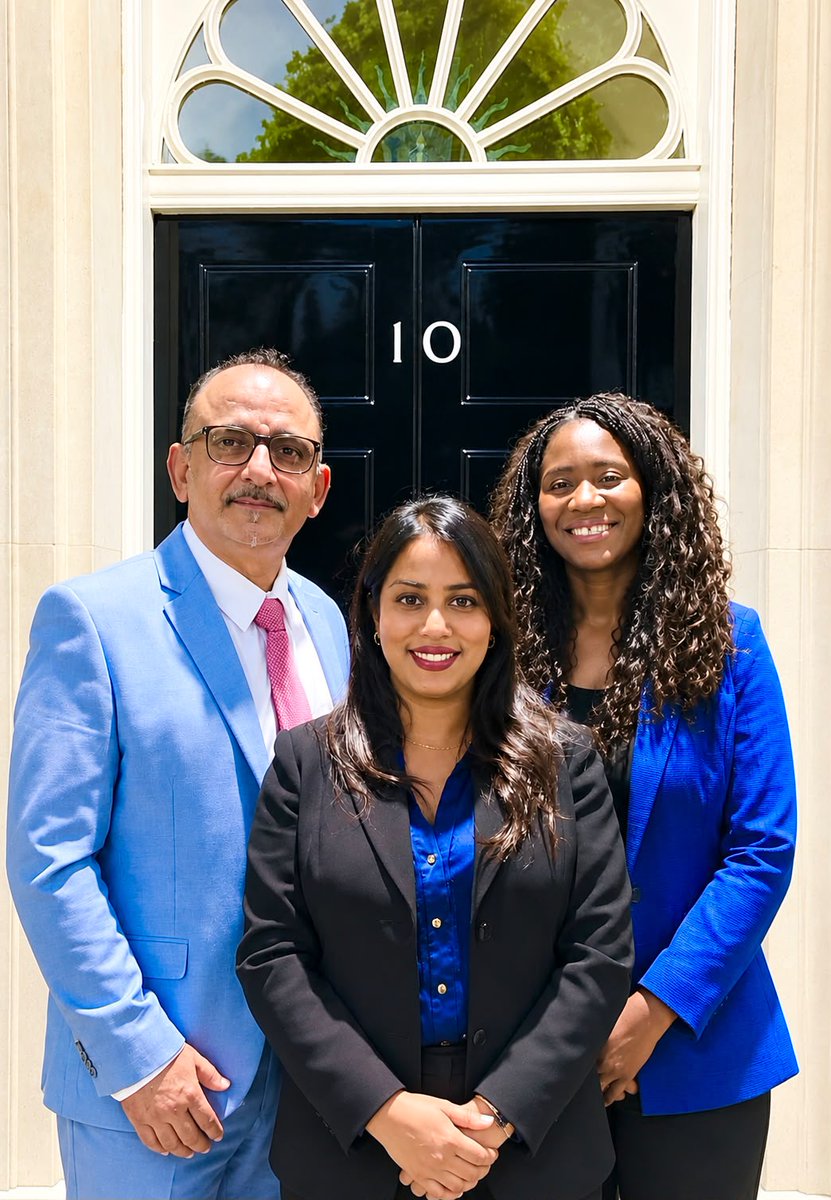 MRATTAHAQ's tweet photo. It was a great honour and a pleasure to meet our wonderful friends, the Rt Hon Miatta Fahnbulleh MP, Secretary of State for Energy Security and Net Zero, and Uma Kumaran MP, Minister at the Foreign.  

@Miatsf  @Uma_Kumaran https://t.co/vWYpOhhWmD