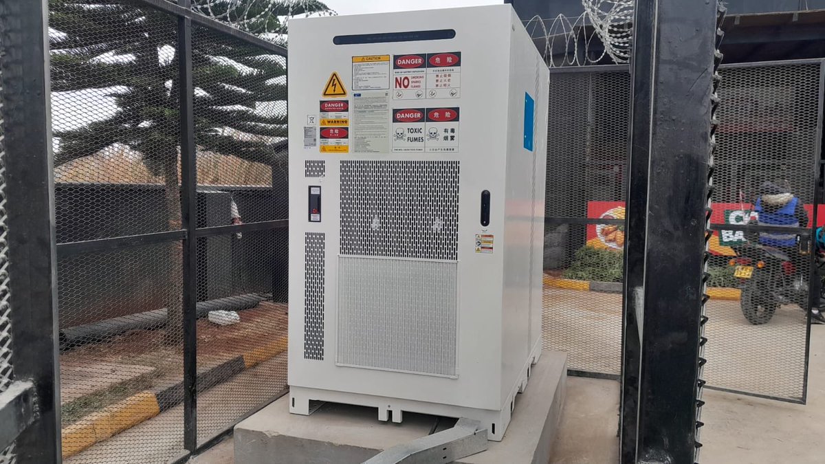 SaferPower_254's tweet photo. ⚡ POWERING RETAIL WITH ENGINEERING PRECISION
Another milestone in progress. Another project engineered by Safer Power Ltd, currently undertaking the installation of commercial-scale solar PV systems across Quickmart stores. #solarsolutions https://t.co/NzDpFchFYK
