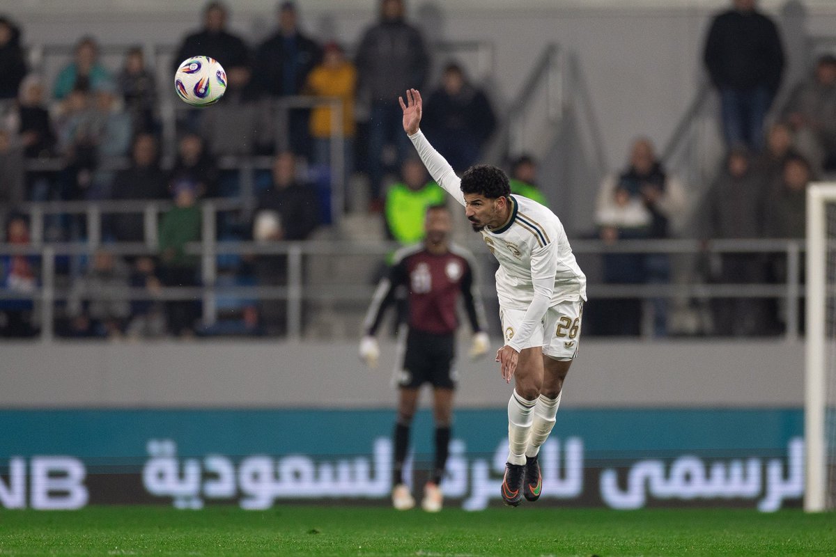 Eng_mohya's tweet photo. بالنسبة للي يقولون محزري ما انضم للمنتخب الا لمن لعب للهلال 
لا يا حبيبي تراك غلطان 
محزري سبق ومثل المنتخب الاول وشارك في تحضيرات كأس العالم ولعب وديه ضد صربيا 

براحتك صيح بس لا تكذب https://t.co/0UAfn1r3ug