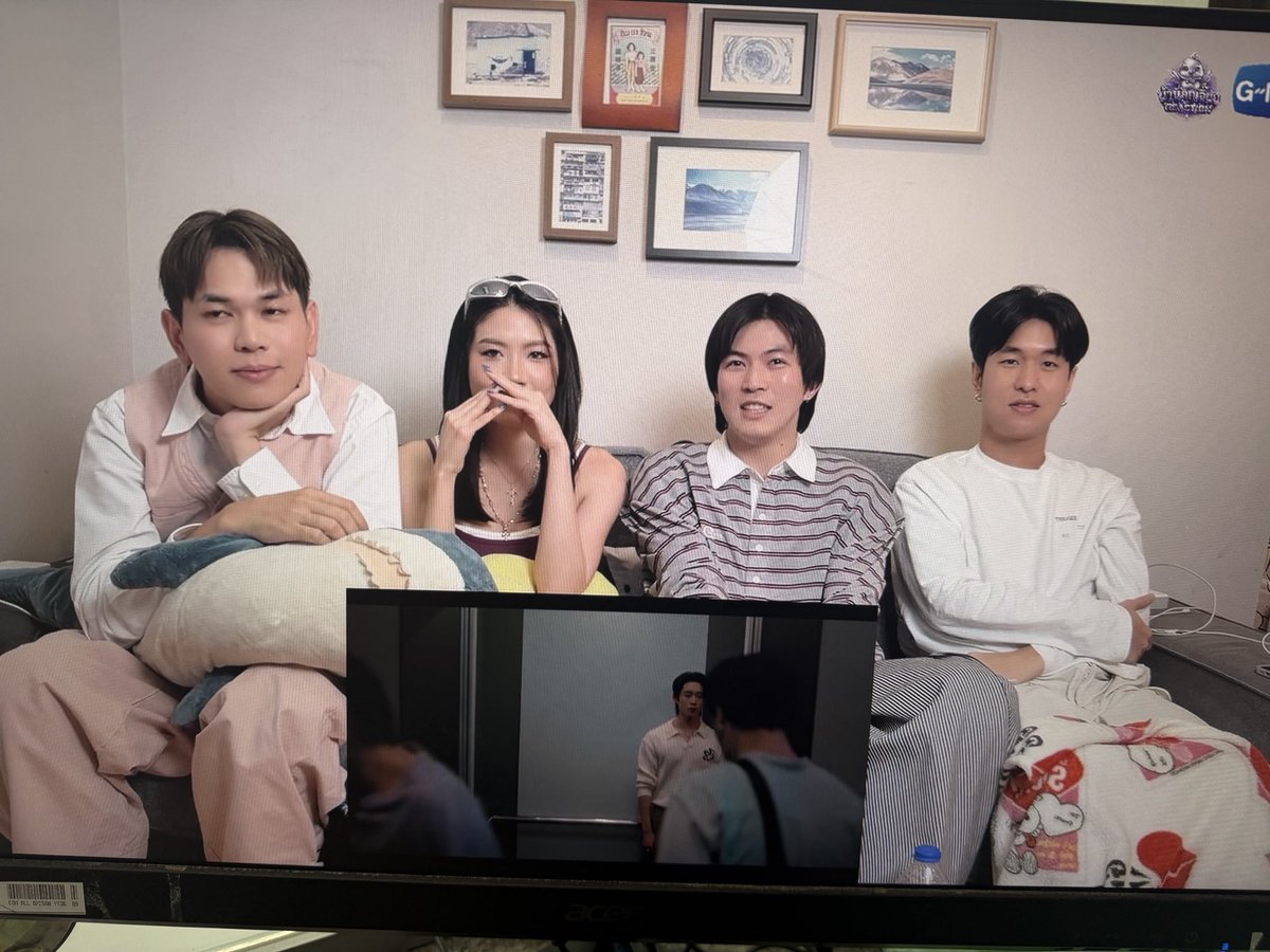 iamyourja's tweet photo. ช่องรีแอคที่พี่ขำเจ้บคอมาก ตลก ไม่ใช่ทีมแม่ดีน แม่มอธนะคะ ช่องเป็นดีน เป็นมอธ525255252 52525252552 
#YouManiacSeries https://t.co/zrUjT0Mo0h