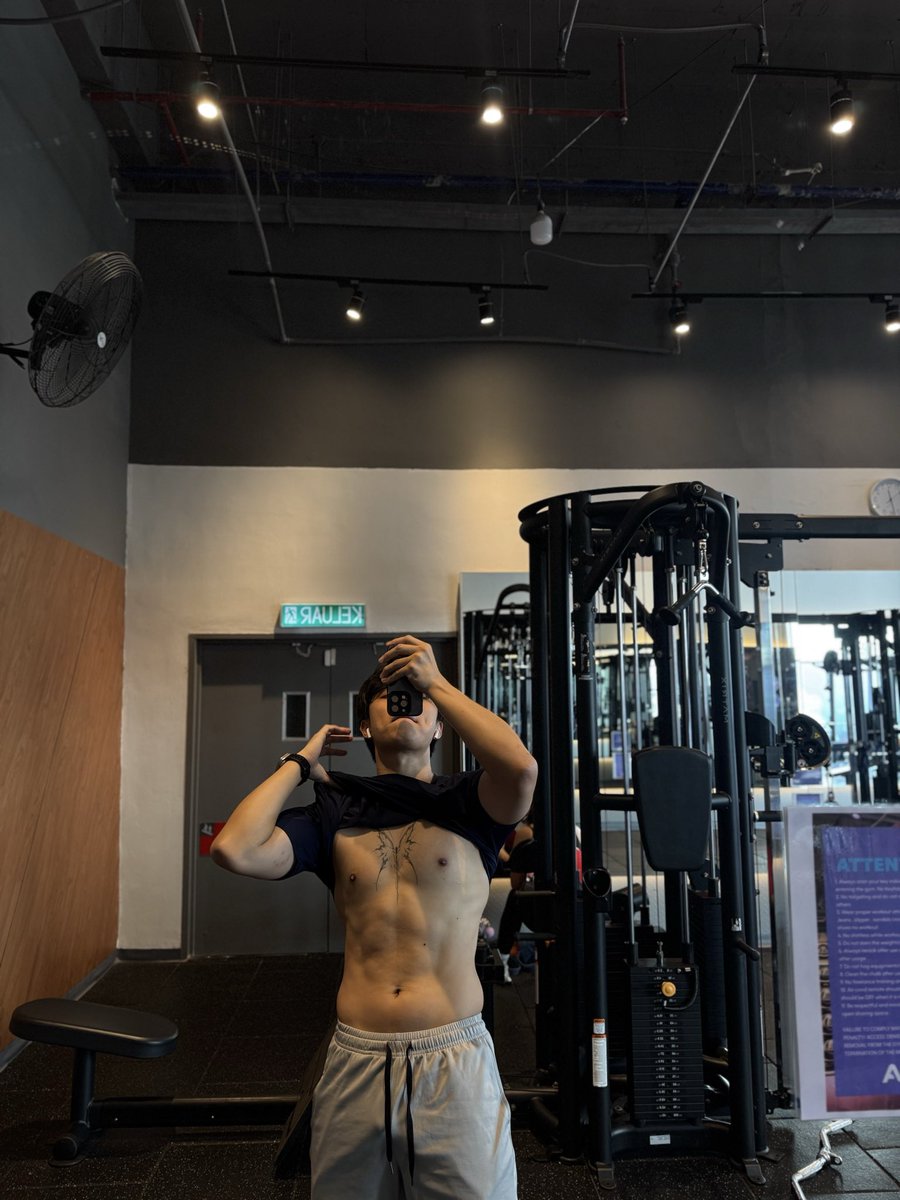 KingsleyTeoh_'s tweet photo. #Gym https://t.co/2Vc7oUP4iQ