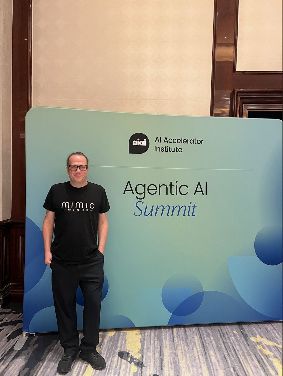 davidbennett_x's tweet photo. Yesterday at Agentic AI Summit Berlin, we gave Agentic AI a face.

With Mimic Minds, we showcased Agentic AI with real-time 3D avatars for the first time, in a live experience where AI can speak, understand context, remember and take action.

The future is embodied. 🤖 https://t.co/1dw7z2ZquG
