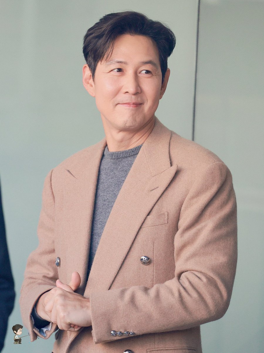 5sj4w62's tweet photo. 애들아 왔네 안녕
편지 있네 갈까 말까 고민 https://t.co/QB3dA56FWu