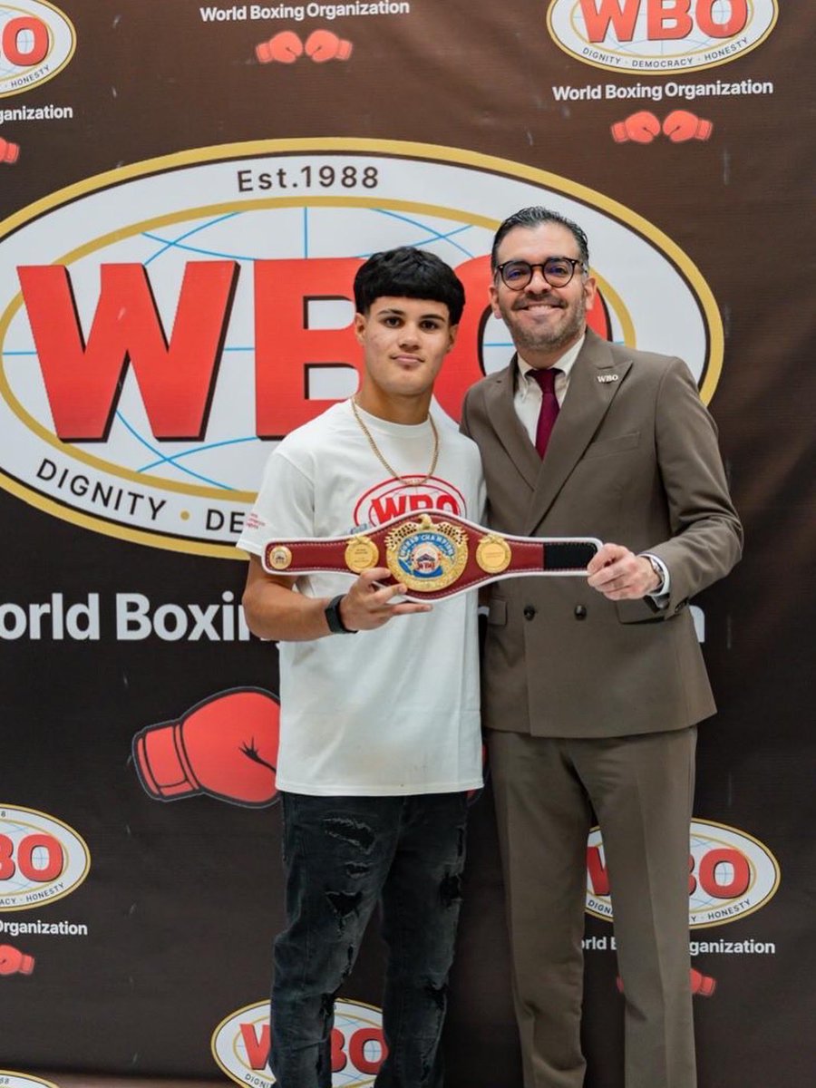 WorldBoxingOrg's tweet photo. 🥊🇵🇷 Celebrating Puerto Rico’s next generation of boxing!

The WBO joined the Municipality of Vieques for a special recognition of amateur standout Héctor Manuel Mulero López, celebrating his bronze medal at the BOXAM U19 International Tournament in La Nucía, Spain.

A meaningful day alongside students and the Vieques community, highlighting the discipline, sacrifice and talent shaping the future of our sport.

The future is in good hands. #BeltsMatter