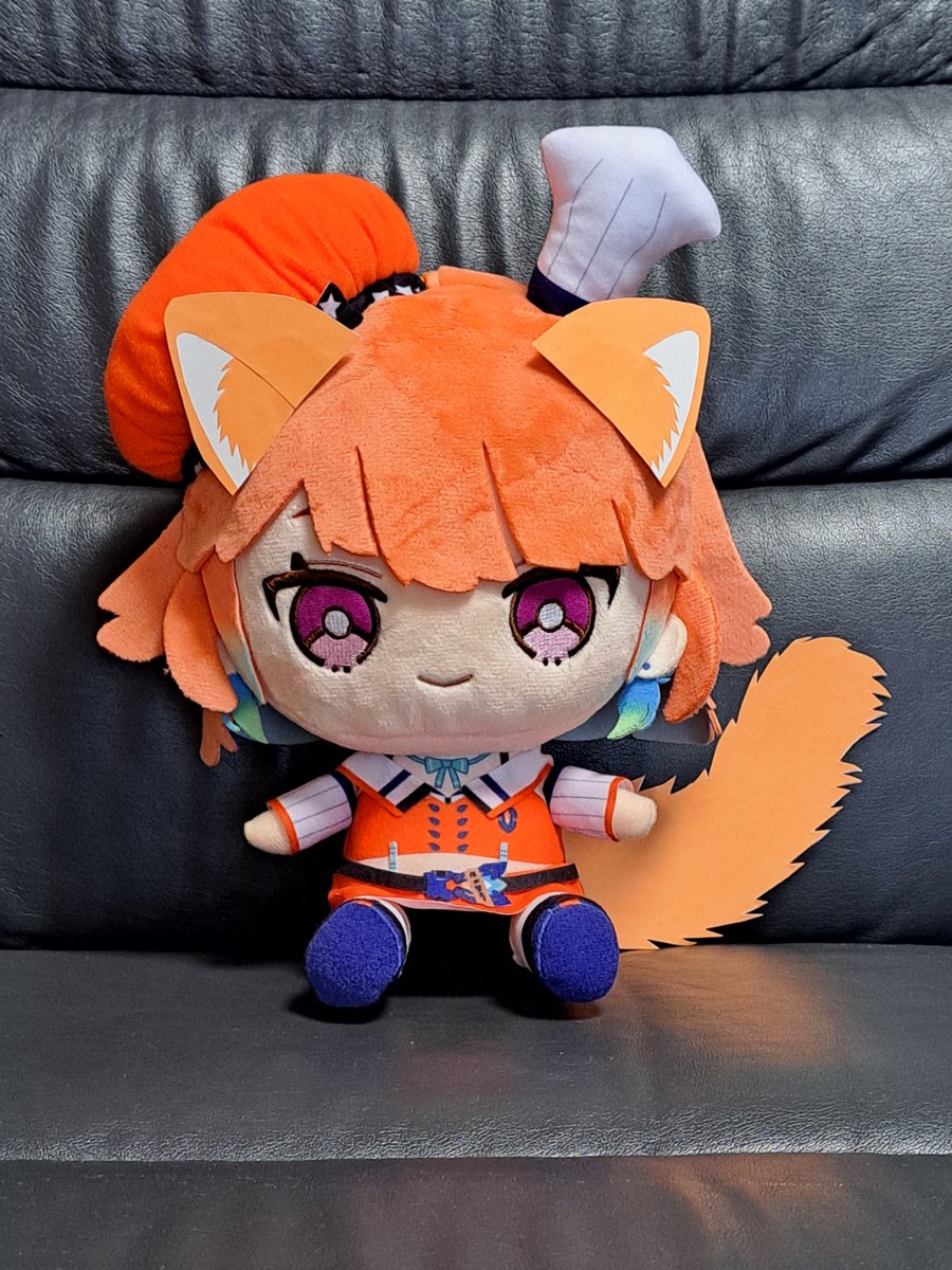 KaikiRen's tweet photo. 🧡ぬいぐるみCATキアラさん🐈️🧡
折り紙を耳と尻尾の形に切って、それをキアラさんのぬいぐるみに付けて、CATキアラさんに変身させてみました✨✨✨
実際に配信に出てたCATキアラさんをベースにしつつ、ぬいぐるみキアラさんに合う耳の大きさや尻尾のデザインなどを工夫してみました #KFP #KFPicasso https://t.co/i4tWt9LMkZ