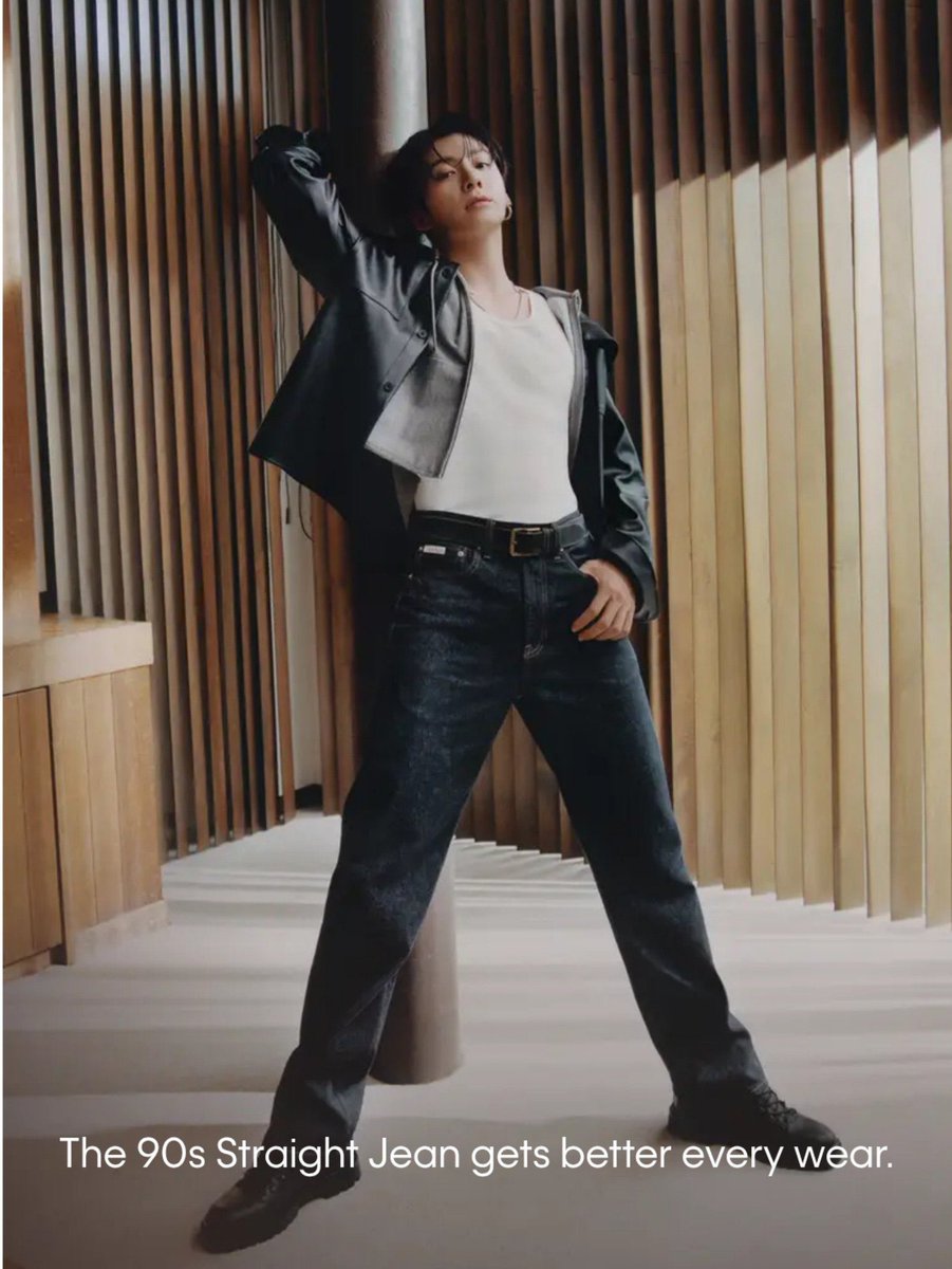 jeonIves's tweet photo. HE LOOKS INSANE WHAT THE HELL

#JungkookxCalvinKlein https://t.co/MTUqP8Sbtx