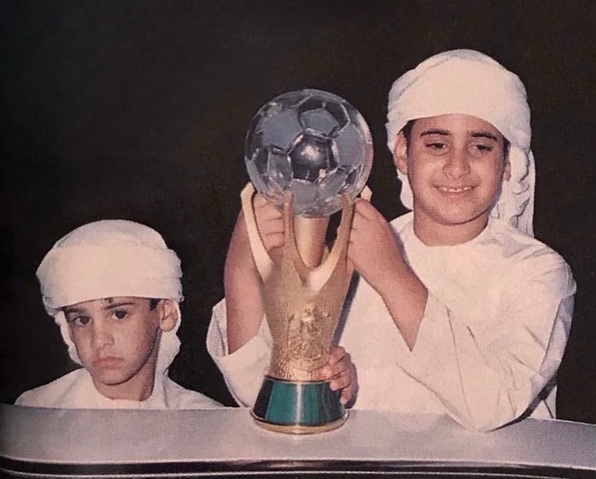 Royal_7amad's tweet photo. أنجال طيب الذِكر والذِكرى وصاحب السيرة العطرة رحمه الله 
الشيخ زايد بن سعيد بن زايد
وشقيقه الشيخ حمدان بن سعيد بن زايد
كل ظهور لهم التمس فيه طيب قلب والدهم و صيته الي وصل لآخر بِقاع الأرض 
الشيخ سعيد ما كان والدهم فقط
كان أب لنادي بكل منتسبيه من لاعبين وموظفين وجماهير 🤎 https://t.co/hkgLndNlX1