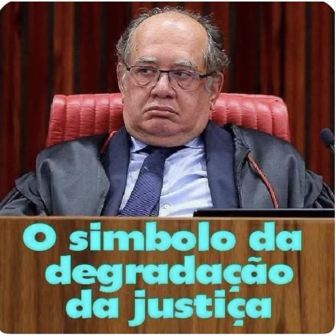 tatinhozen's tweet photo. O Ex Ministro @joaquimboficial já tinha mostrado no Mensalão para todo o Brasil , como o @gilmarmendes estava destruindo a justiça brasileira. https://t.co/9a2rk3aKAj