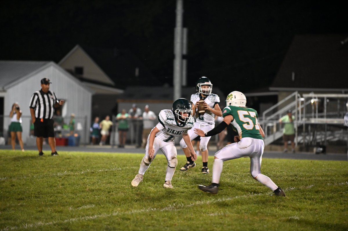 GmHartman13's tweet photo. Another football game in the books, with the opportunity to capture my first reception and a few yards. 

Team came up short in the end against a good Newark Catholic group. 

#Football #Quarterback #Linebacker #Classof2031 https://t.co/rY2a0WGhtM