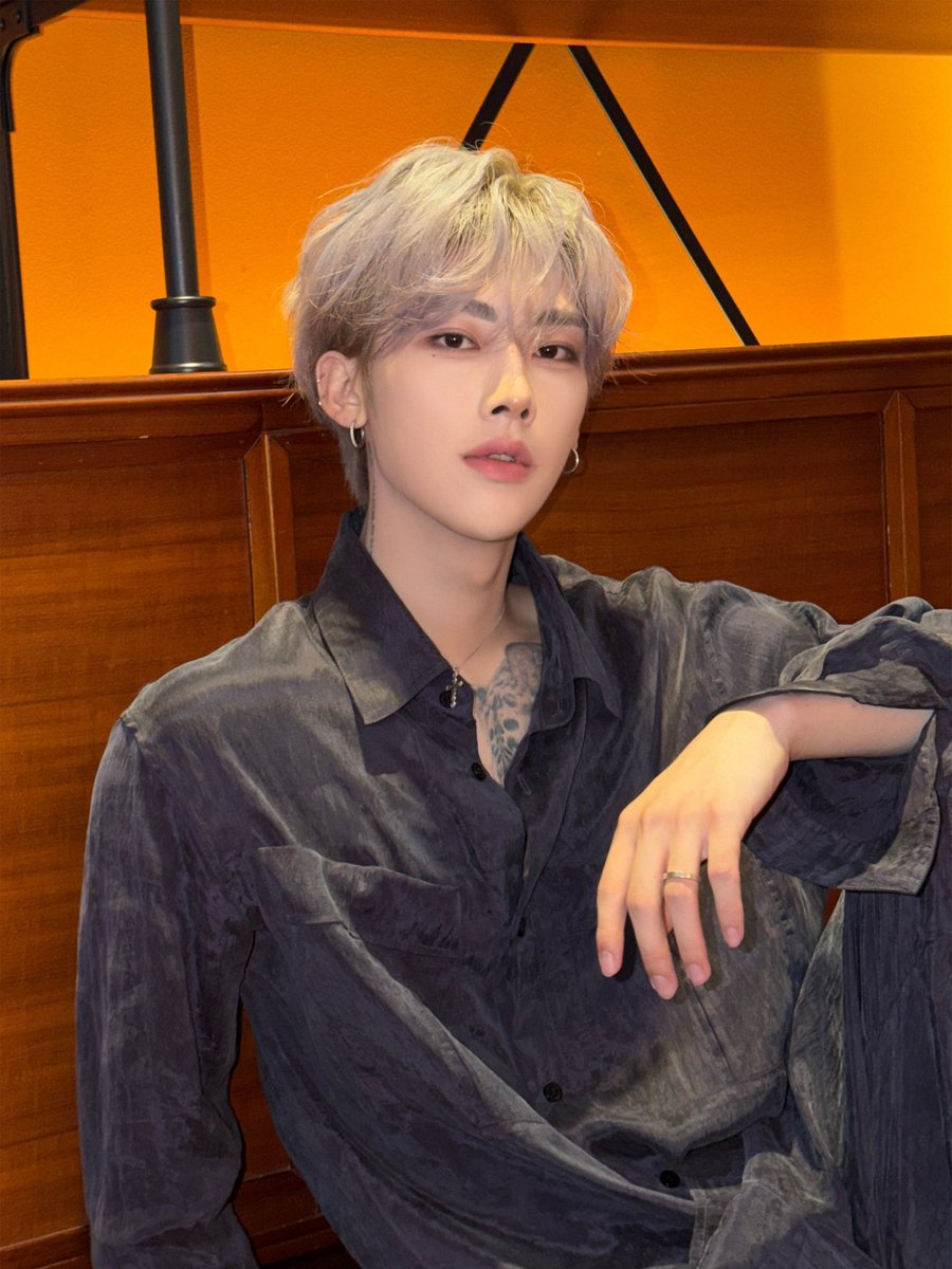 RICKYHOUSETH's tweet photo. (📸) 260916—  and2ble IG UPDATE #RICKY

B.illboard Korea X AND2BLE

🔗https://t.co/0EuB1nKjqG
🔗https://t.co/oXayczOmls
🔗https://t.co/UfW4kPYdwB

#리키 #沈泉锐 
#AND2BLE  #앤더블 https://t.co/LhrHty8W86