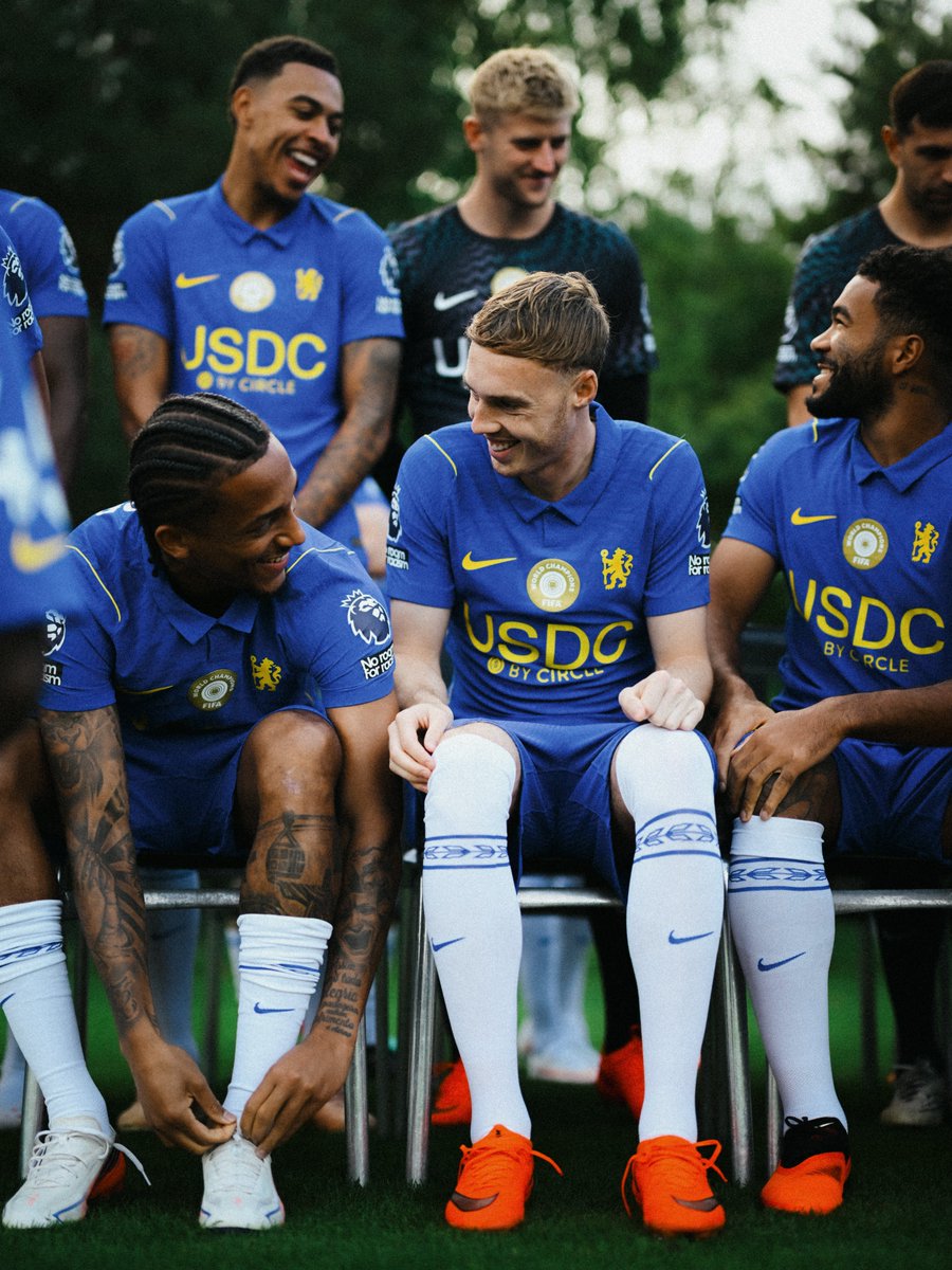 ChelseaFC's tweet photo. Looking sharp. 😃👌 https://t.co/Qhn2YMQHfH