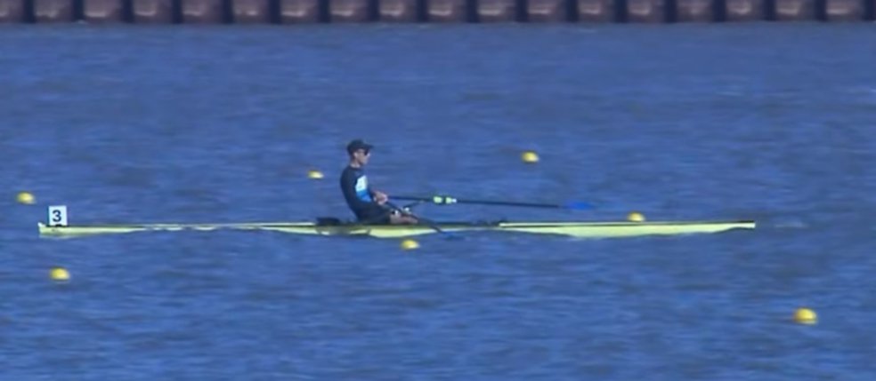 ElEspectadorUy's tweet photo. ¡ORO PARA URUGUAY! 🥇🇺🇾

Gran triunfo de Felipe Kluver en single ligero para lograr la segunda medalla dorada para Uruguay en los Odesur. https://t.co/tIfm4Jg5wB