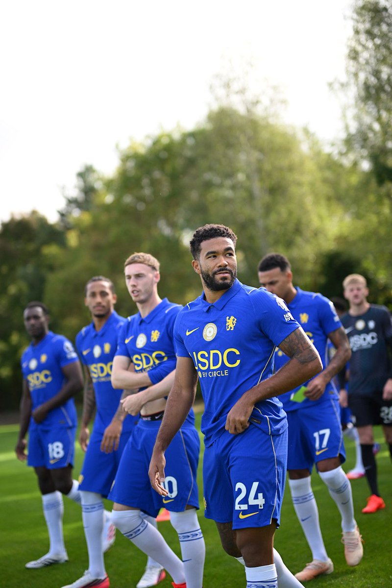 Mohxmmad's tweet photo. CAPTAIN REECE JAMES 💙 https://t.co/dTQj1E7NHk