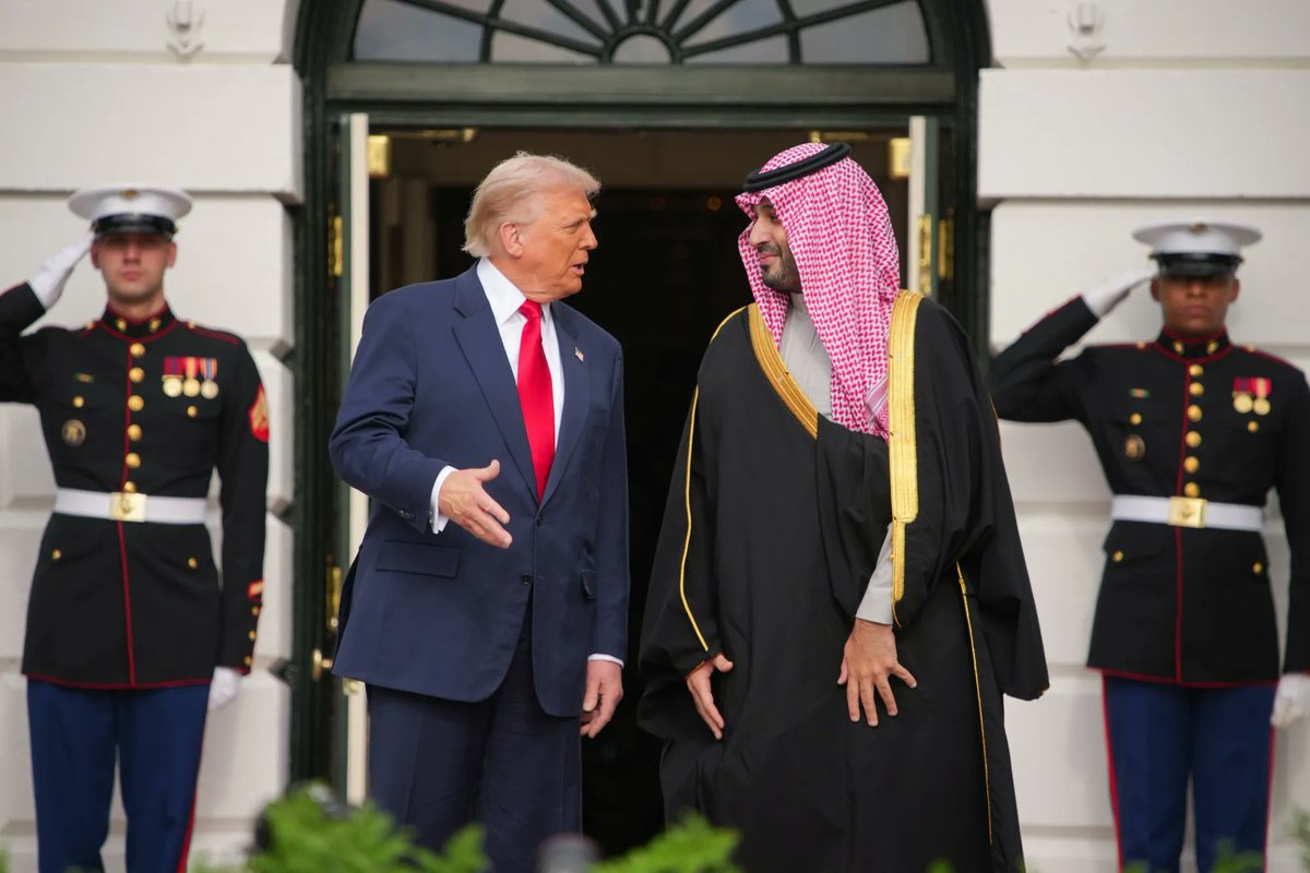 MarioNawfal's tweet photo. 🇺🇸🇾🇪🇸🇦 Washington sat down with a group it still lists as terrorists, days after that group took the Red Sea coast.

U.S. officials met Houthi reps at the embassy in Muscat over the weekend, with Oman arranging the room.

The Houthi side said it would NOT hit American ships, would keep the 2025 ceasefire, and would even spare Israeli and commercial traffic... just not Saudi vessels.

Mohammad Abdulsalam, who is under U.S. sanctions, was in the room; Trump already said they called and asked America to stay OUT of Yemen...

What's MBS thinking about all this? 🤔

Source: Reuters / Writer: Samuel