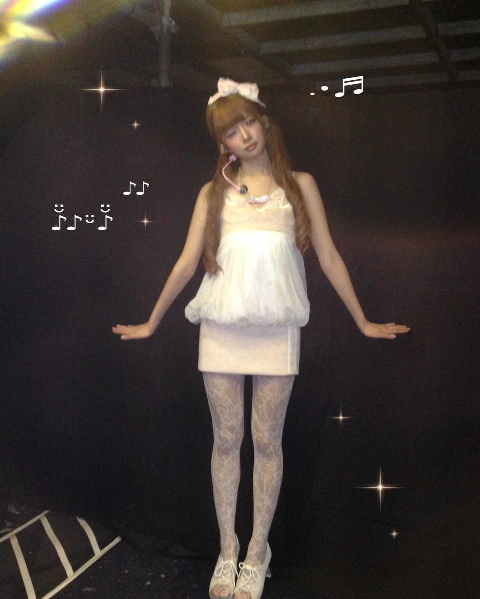Kimreifan's tweet photo. 이게바로인스타재능충레이님이시다
핀터레스트에서저장한거아니고, 레이님인스타에서 저장했음 https://t.co/7o6MS4eECu