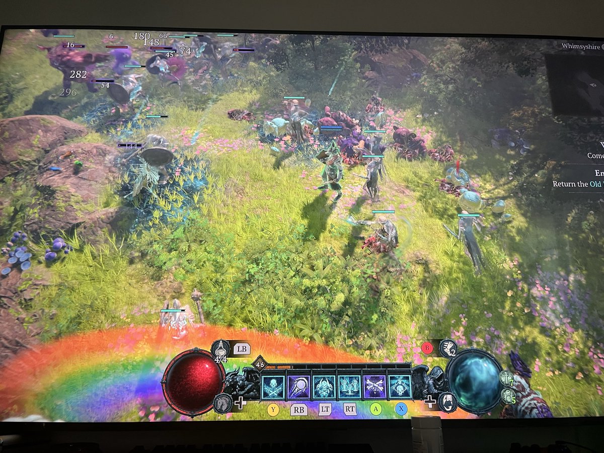 Gregorio1787's tweet photo. @Diablo  wtf hell is this?  How am I fighting teletubbies, rainbows and flowers https://t.co/6t5JzhcgXJ