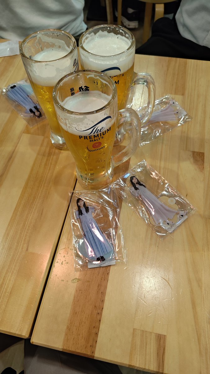 46_cotton's tweet photo. 観劇後の感想戦！🍻 https://t.co/F3ABN5T1vr