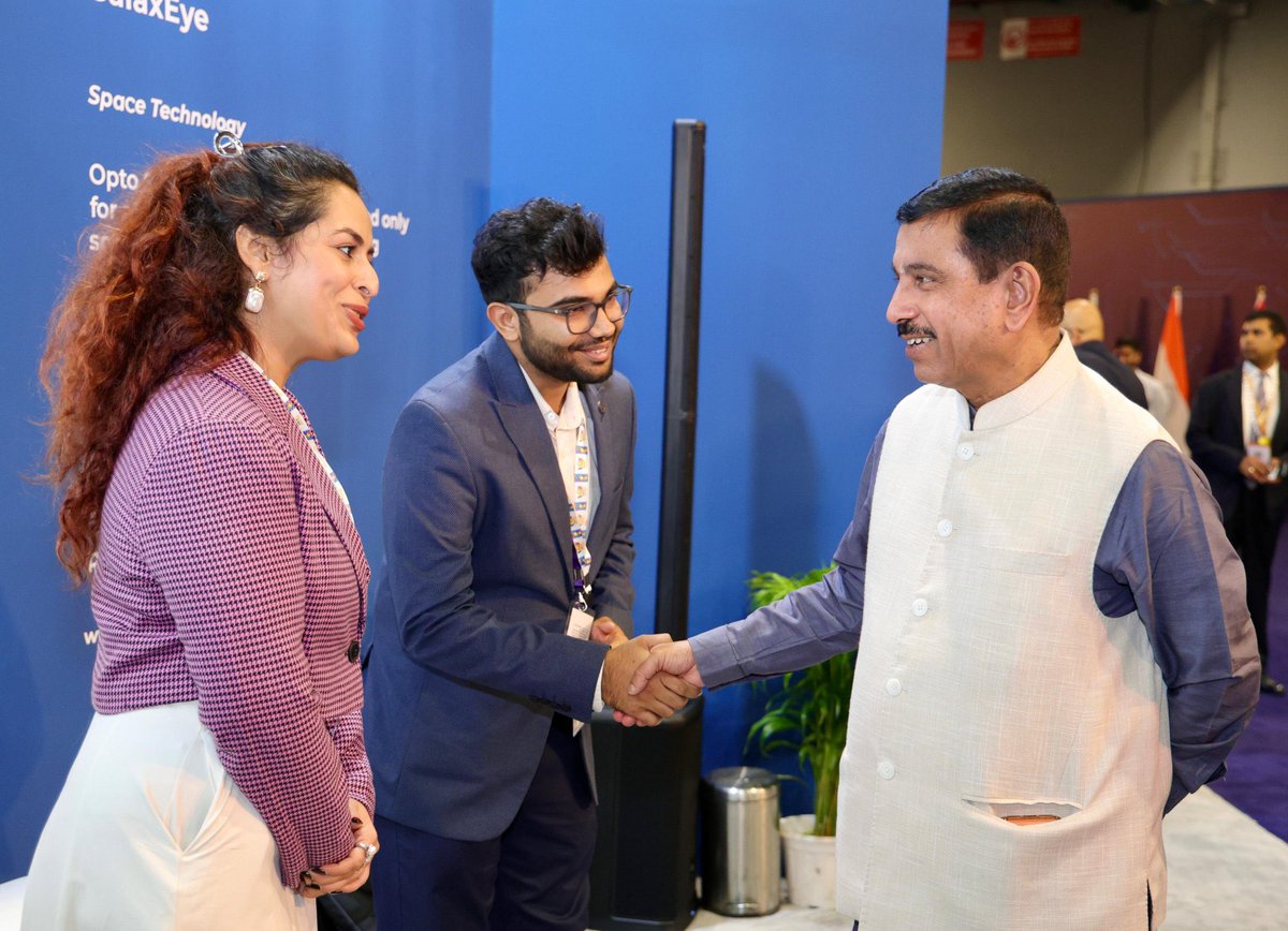 GalaxEye's tweet photo. Showcasing the future of all-weather Earth Observation at @BRICS 2026. 

As part of the @BRICS 2026 programme through @BharatInnovMoE and @India_iDEX India, GalaxEye presented OptoSAR - our proprietary technology developed in India, combining optical imaging with Synthetic Aperture Radar (SAR) to enable persistent, all-weather Earth Observation.

From disaster response and infrastructure monitoring to agriculture, maritime surveillance, and national security, OptoSAR is designed to unlock a wider range of real-world applications.

For GalaxEye, this was an opportunity to put homegrown space technology on a global platform and showcase what India’s deep-tech ecosystem is building for the future.

Building from India. Looking beyond boundaries. 🇮🇳🚀

#BRICS2026 #GalaxEye #OptoSAR #SpaceTech #EarthObservation #DeepTech #BharatInnovates #iDEXDIO #IndianSpaceTech