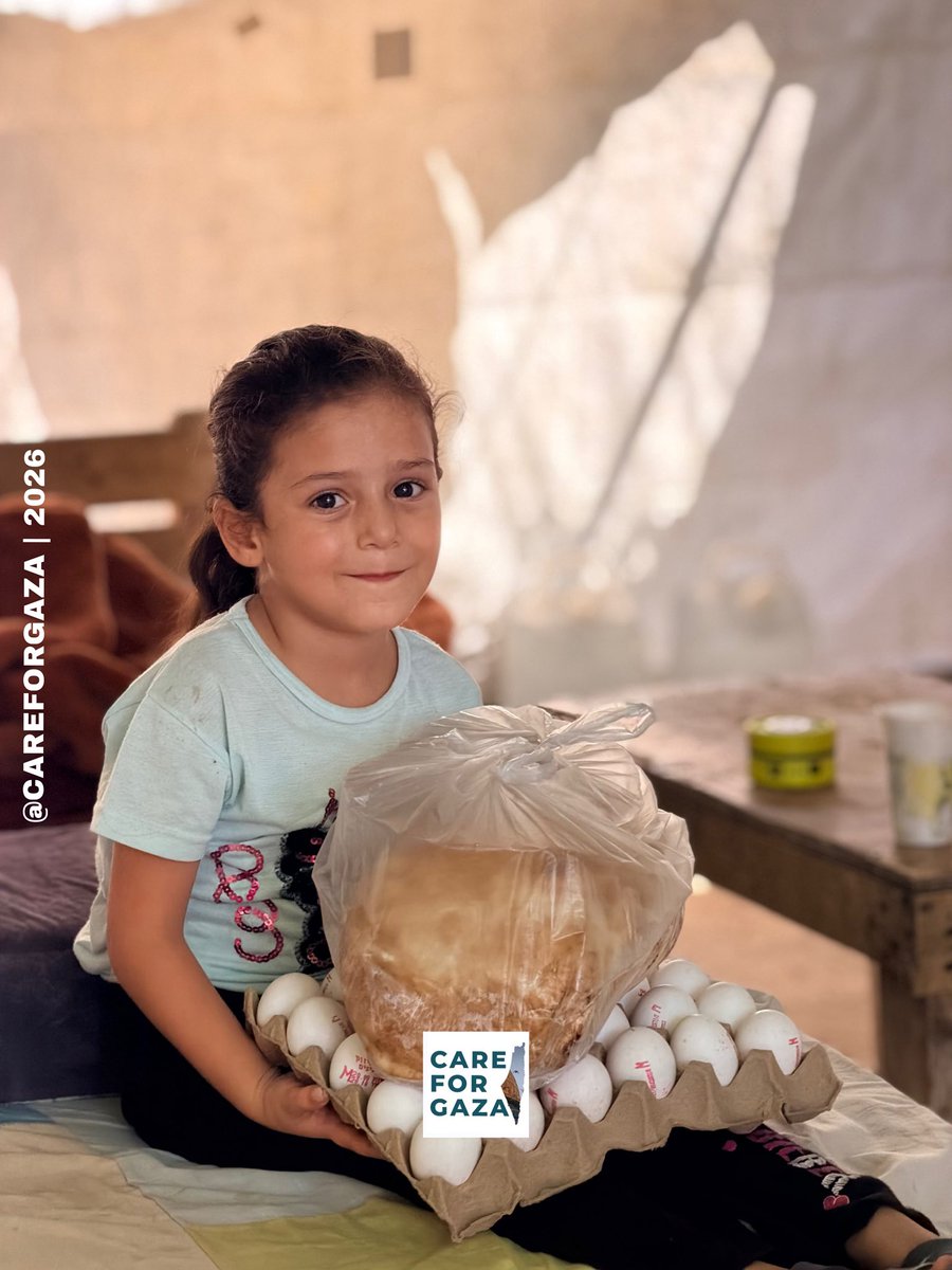 CareForGaza's tweet photo. Fresh bread and eggs distributed to displaced families in Gaza.

Your support helps us continue providing essential food assistance to families facing severe humanitarian needs.

To contribute, please use the link below:

https://t.co/l4IXHq4Zak https://t.co/cFOoBXCM8d