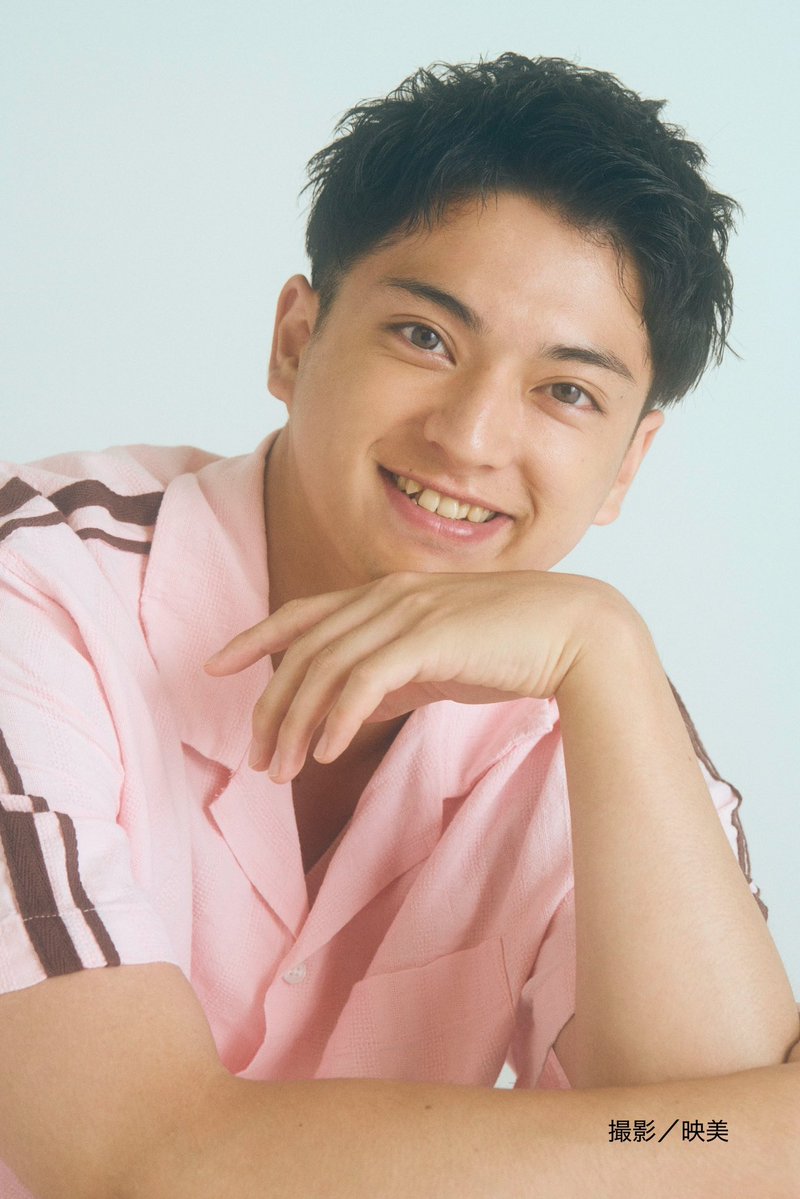 brave_thunders's tweet photo. 9/22(火)発売「JUNON」11月号に米須玲音選手が掲載されています📚

『推し活はかどる B.LEAGUE 大特集』として、宇都宮ブレックス 小川敦也選手との2SHOTやインタビュー記事も💬

お楽しみに🤲🌟 https://t.co/Hbc8o4OZSv
