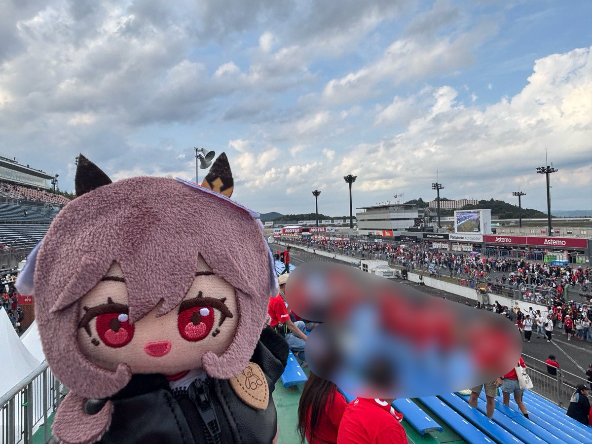 _Qrock_'s tweet photo. 去年ドゥカティ応援シートで観戦してきたんよなぁ https://t.co/uJwlnCqtnP