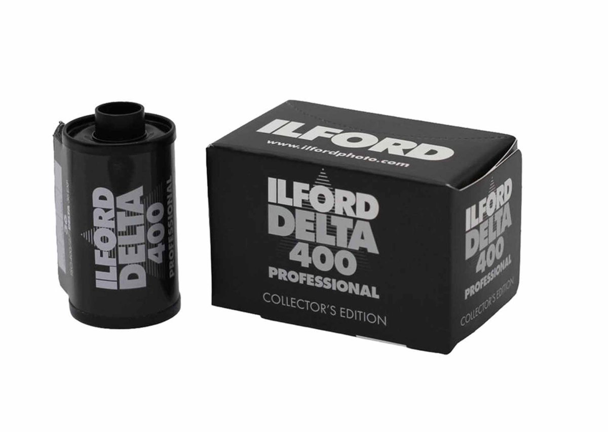 aomu's tweet photo. イルフォードの超微粒子モノクロフィルムのDELTA 400の限定バージョンの、COLLECTOR'S EDITIONがリリースされたとの情報が入ってきた。どうやら改良されたフィルムベースの効果により、写りに関してノーマル品よりもラチチュードやハレーション耐性などが改善されているとの事。日本での発売は未定。 https://t.co/7vCp7fX9Nh