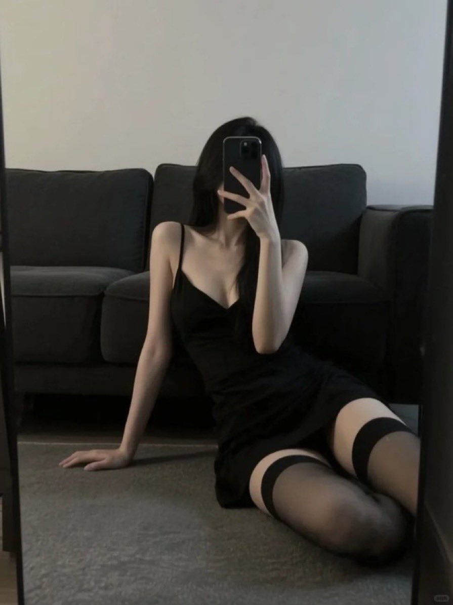 MariaPolly53950's tweet photo. 비계 그냥 다 받을게요 다들 달려오세요...... https://t.co/tdFkfKnjtP