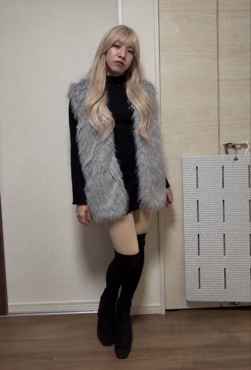 73yu__ki's tweet photo. これはチャッピーにしてもらったものだけど、どっちもいいなぁ。他にもあるけど、どうしよう〜💕😚

これがそのままならいいんだけど、怖いのはあくまで加工だから現実が怖い😂

#女装
#ある意味コスプレ https://t.co/U3gb0k9XLo