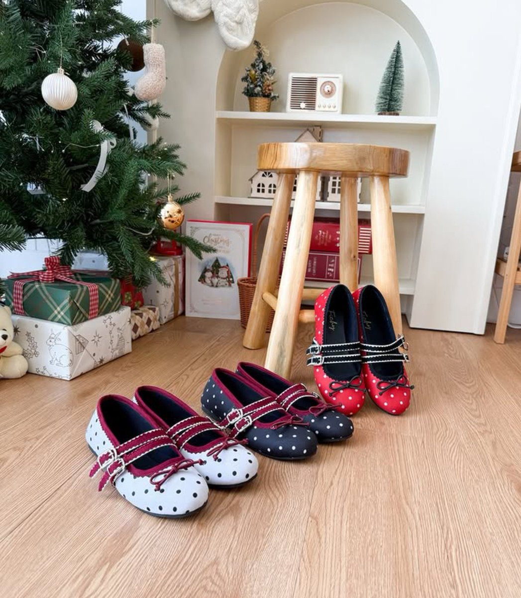gyanetta_'s tweet photo. Sepatu sepatu gemes gini bikin naksir ga sih 😭😭 https://t.co/Sl0xYlcyX7