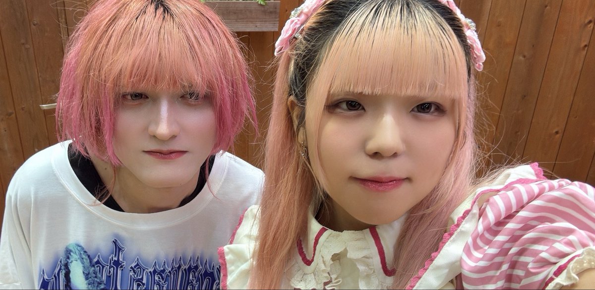 riririchamu's tweet photo. 推しの顔が良すぎる https://t.co/SBiTZ6d0Hl