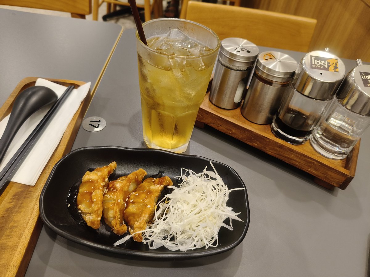 LiBi9110's tweet photo. เมื่อร่างกาย ต้องการ พลังงานบวก

นวด+กิน 💞
#สหไท #ทุ่งสง https://t.co/fW3ZTBpdEz