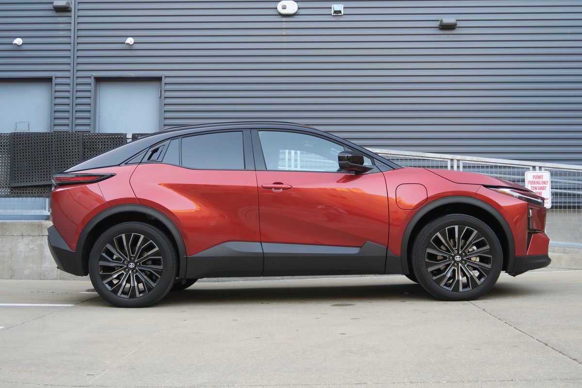 TechMobilityPod's tweet photo. A Sharp New Toyota EV Meets an Old Charging Problem

This week, it's the 2026 Toyota C-HR EV.  On TechMobility Topics, I cover range, AWD, power, one-pedal driving, missing spare tire, intrusive safety alerts, and the real EV challenge for apartment dwellers and rural drivers: reliable charging.  The link to the podcast is in the first comment below. 

#ToyotaCHR #EV #EVCharging #ElectricVehicles #TechMobilityTopics #ToyotaEV #EVOwnership #car @Toyota