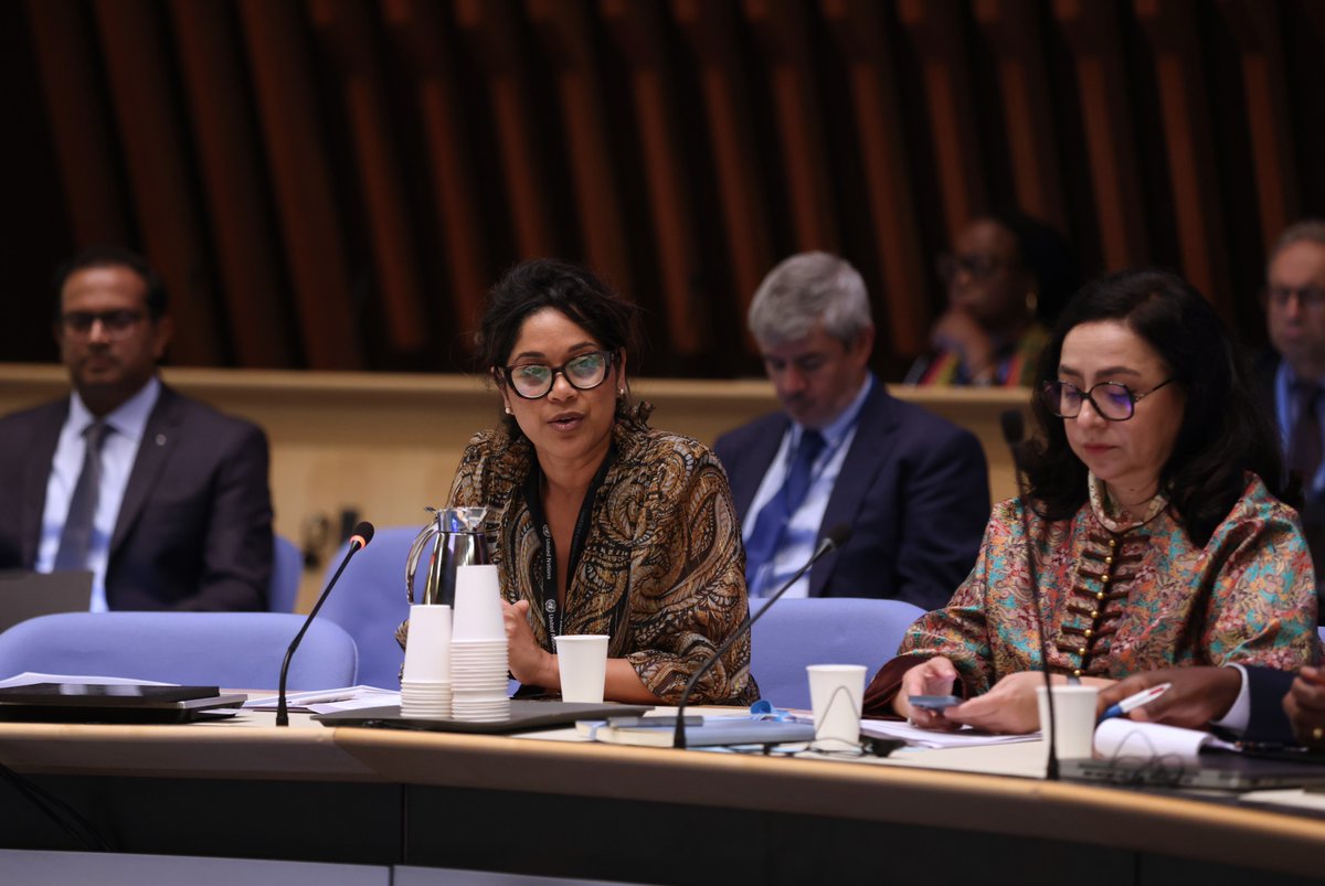 UNAIDS's tweet photo. The Access to Medicine and Diagnostics Services annual consultation, co-organised by UNAIDS, @WHO  and @UNITAID, is underway.

During the opening, UNAIDS Deputy Executive Director @AchrekarAngeli reminded partners - as our Brazilian colleagues often say, “Innovation without access is injustice.”

She highlighted the opportunity to bring the commitments of 2026 Political Declaration on HIV/AIDS into reality - 40 million people living with HIV accessing lifesaving treatment and 20 million people having access to ARV-based prevention.